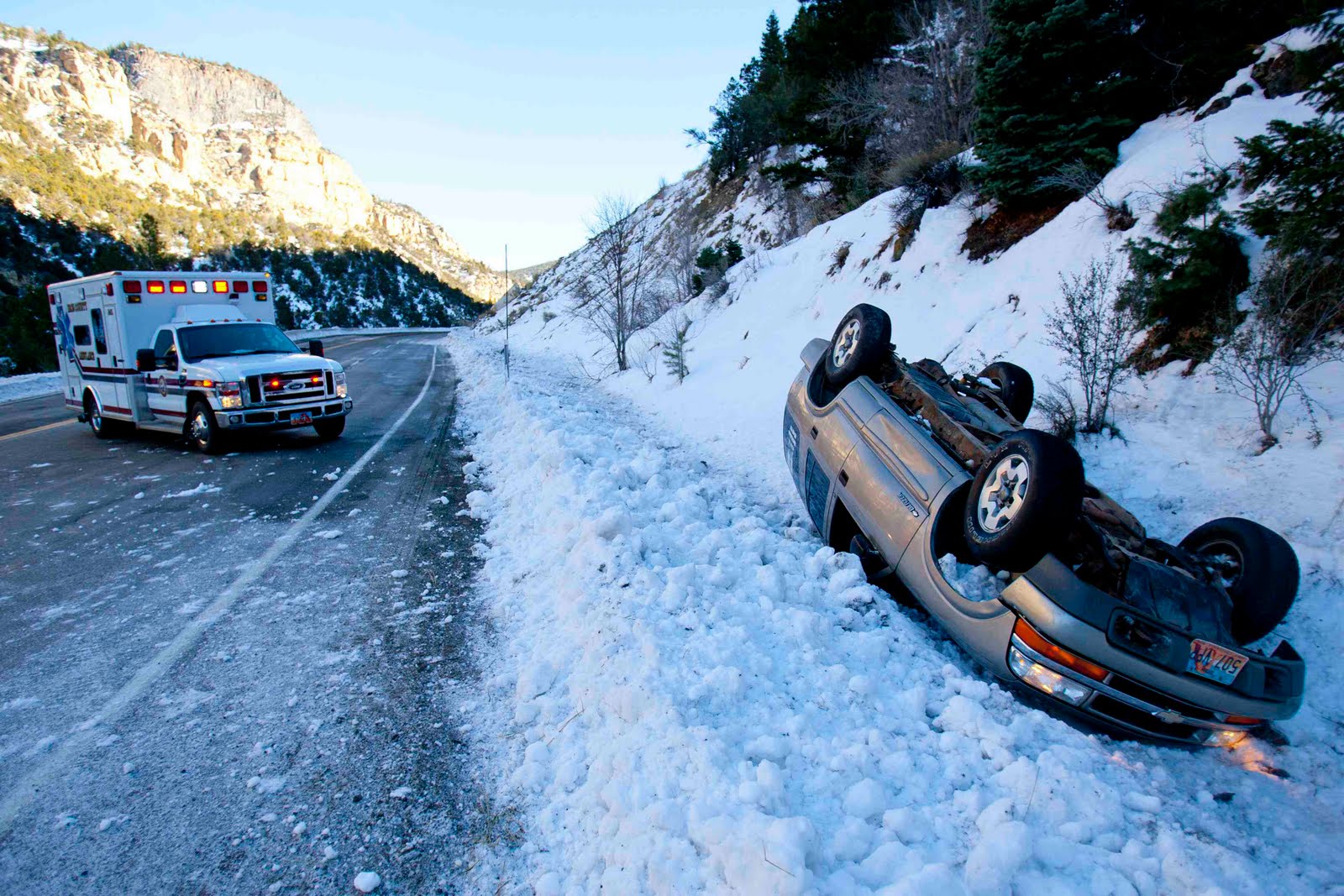 Winter Driving Safety Tips to Carry into the Beginning of the Season